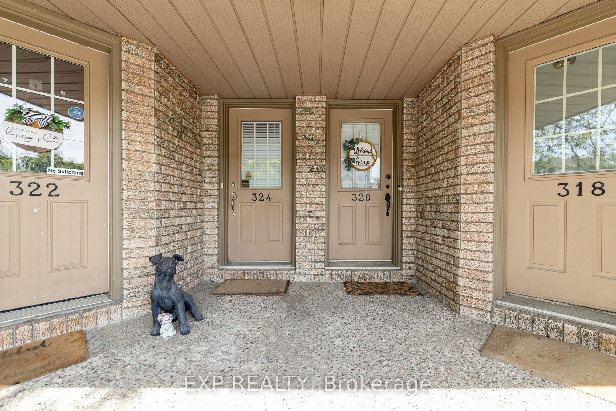 Residential in Hunt Club - South Keys and Area 4