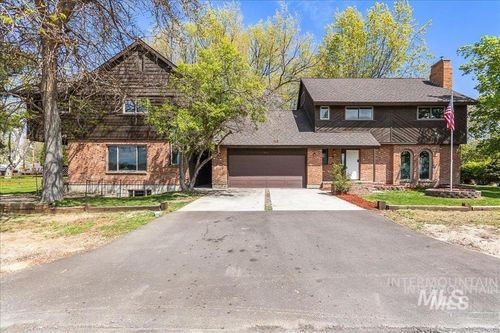 2304 N Montana Ave, Caldwell, ID, 83605-2017 | Card Image