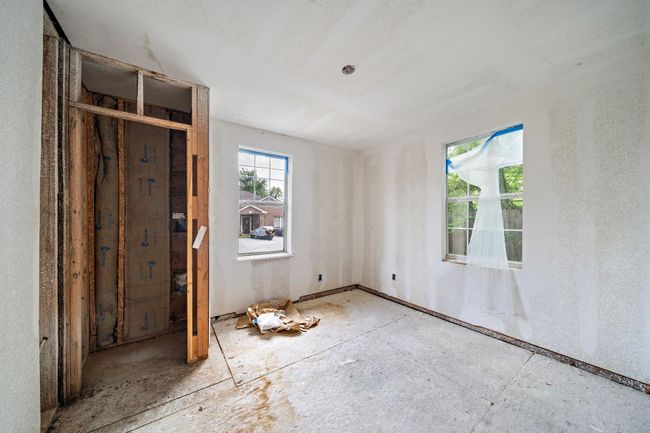 1-8 - 2401 Sampson St, Home with 0 bedrooms, 0 bathrooms and null parking in Houston TX | Image 10