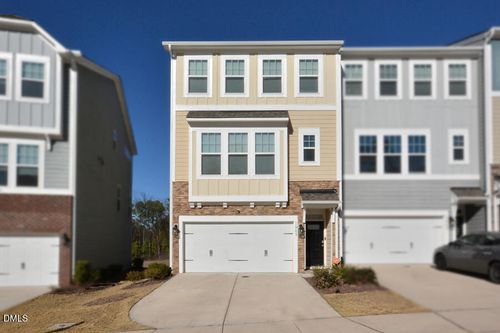 1043 Manorhaven Dr, Durham, NC, 27703-6809 | Card Image