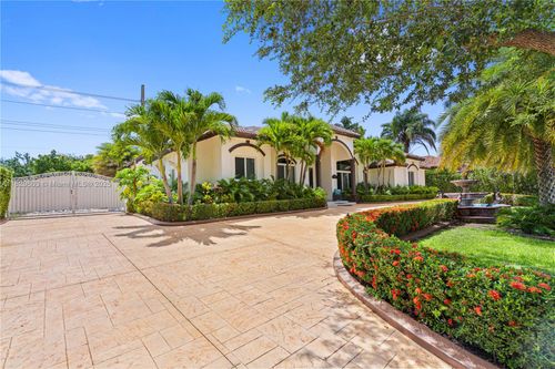 16601-16601 Sw 87th Ct, Palmetto Bay, FL, 33157-3537 | Card Image