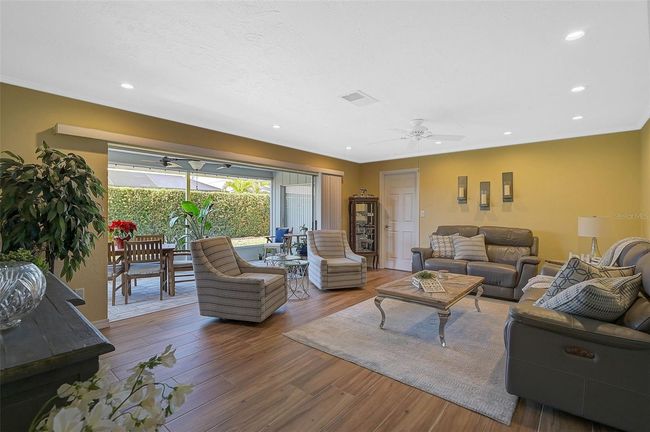 308 Matisse Cir E, House other with 3 bedrooms, 2 bathrooms and null parking in NOKOMIS FL | Image 22