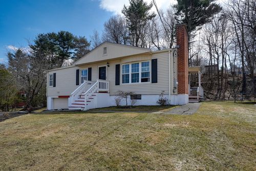 11 Venus Dr, Shrewsbury, MA, 01545-1949 | Card Image
