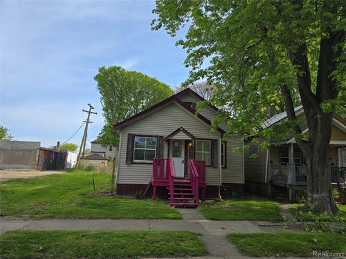 15 E Goodell, Ecorse, MI, 48229 | Card Image