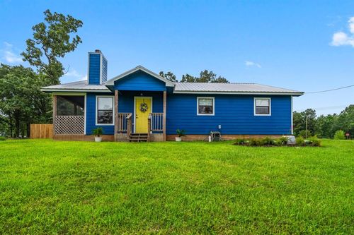 150 Lazy Ln, Livingston, TX, 77351-0584 | Card Image