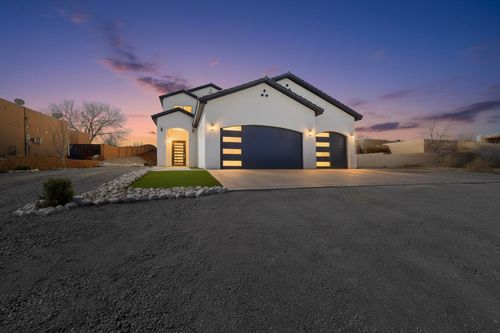 6030 Miller Rd Ne, Rio Rancho, NM, 87144-5541 | Card Image