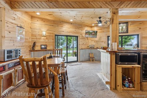 310 Houghton View Dr, Prudenville, MI, 48651-9327 | Card Image