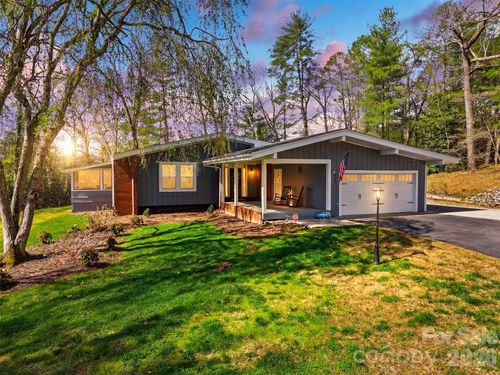 1300 Laurel St Ne, Valdese, NC, 28690-8737 | Card Image