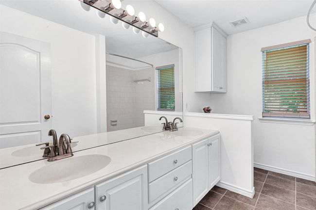 secondary bathroom | Image 28