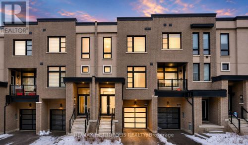 2521 Castlegate Crossing, Pickering (Duffin Heights), ON, L1X0H7 | Card Image