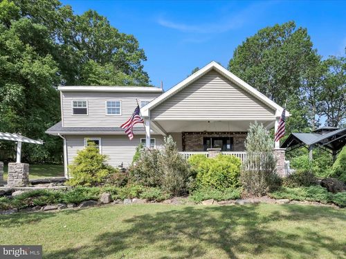 425 Mohave Dr, AUBURN, PA, 17922-9511 | Card Image