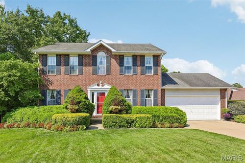 200 Oxford Ave, Fairview Heights, IL, 62208-2660 | Card Image