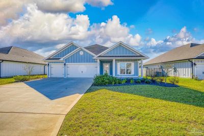 6014 Forest Bay Ave, House other with 4 bedrooms, 3 bathrooms and 2 parking in Gulf Breeze FL | Image 2