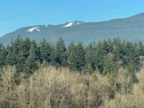 909-909 Seylynn Cres, North Vancouver, BC, V7J0B5 | Card Image