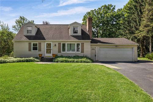 332 Galahad Dr, Rochester, NY, 14623-5510 | Card Image