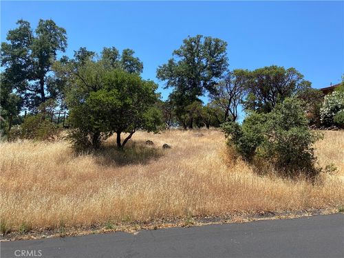 18267 N Shore Dr, Hidden Valley Lake, CA, 95467-8624 | Card Image