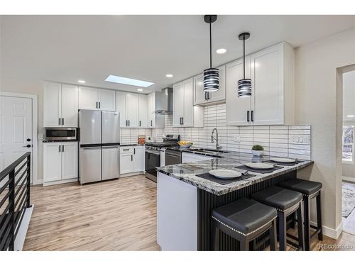 35 Everett St, Lakewood, CO, 80226-1259 | Card Image