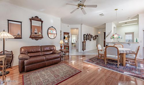 542 W Riverdale Ct, Green Valley, AZ, 85614-3524 | Card Image