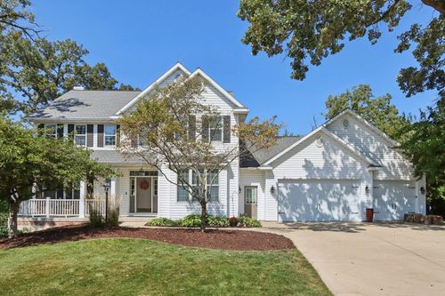 602 Woodhaven Court, Cambridge, WI, 53523 | Card Image