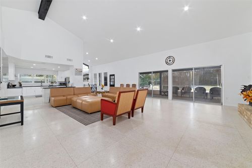 8808 Wateka Drive, Houston, TX, 77074 | Card Image