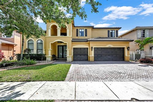3872 W Hibiscus St, WESTON, FL, 33332-2493 | Card Image