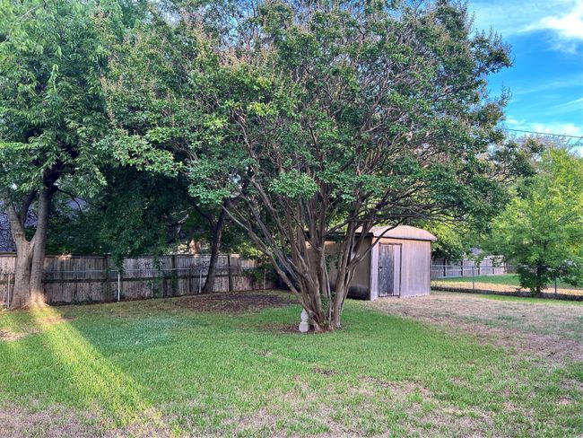 1203 Blanton Dr, House other with 4 bedrooms, 2 bathrooms and null parking in Sherman TX | Image 35