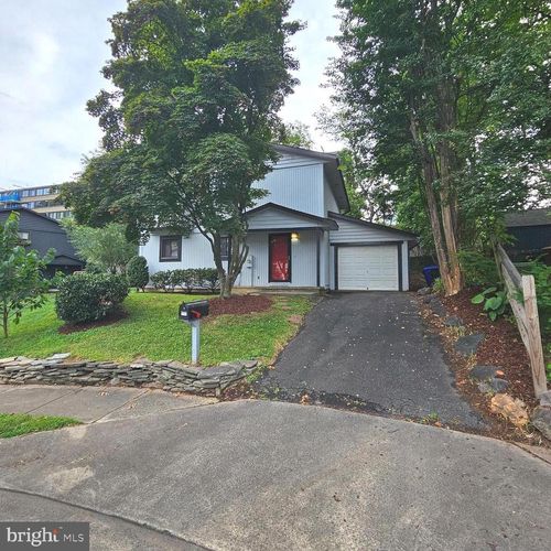 1108 N Rockingham St, ARLINGTON, VA, 22205-1743 | Card Image