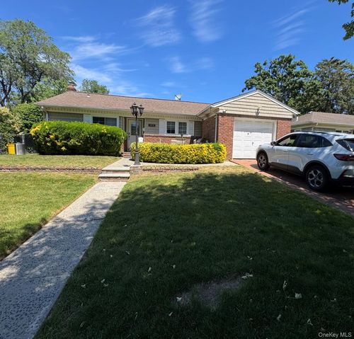 1498 Kew Ave, Hewlett, NY, 11557-1415 | Card Image