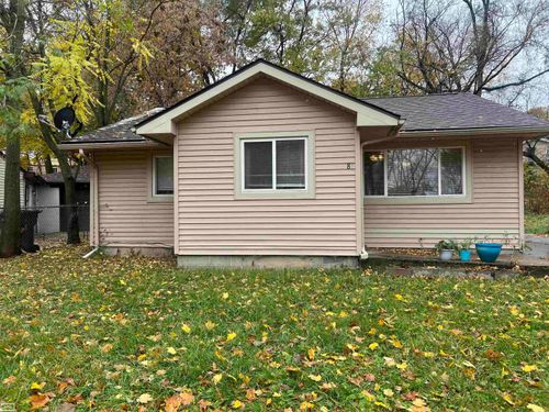 81 Monterey St, Pontiac, MI, 48342-2423 | Card Image