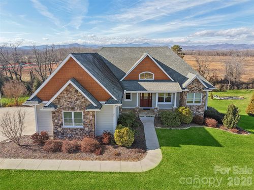 383 Ridgeview Hill Dr, Hendersonville, NC, 28791-7809 | Card Image