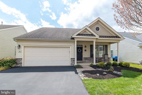930 Hamilton Way, WARWICK, PA, 18974-6169 | Card Image