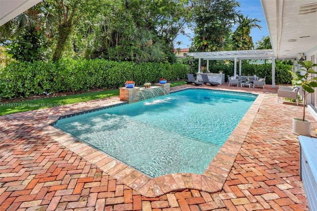 0 - 6640 Tarrega St, House other with 3 bedrooms, 3 bathrooms and null parking in Coral Gables FL | Image 4
