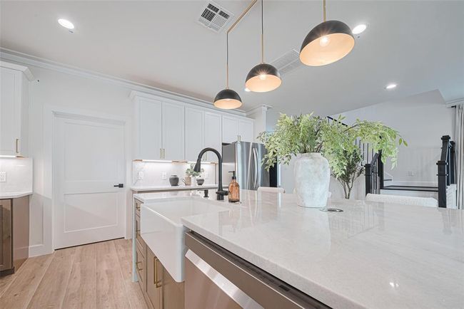 Photos shown are of a staged model home and are for illustrative purposes only. Actual features, finishes, and layout may vary depending on the selected upgrade packages. The builder reserves the right to make changes, substitutions, or modifications without prior notice. | Image 14