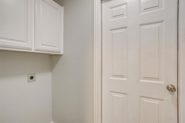 692 High Crest Dr, House other with 3 bedrooms, 2 bathrooms and null parking in Azle TX | Image 20