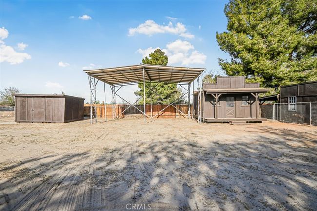 15620 Newmont Ave, House other with 3 bedrooms, 2 bathrooms and 2 parking in Lancaster CA | Image 21