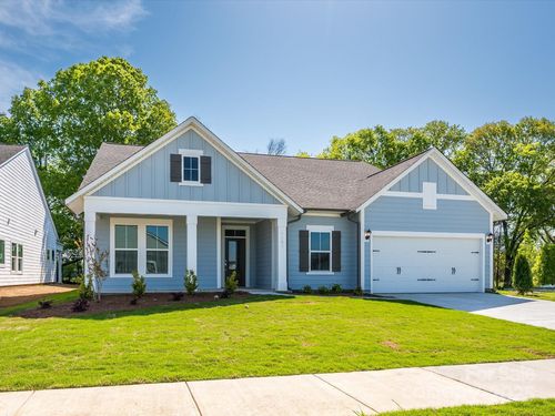 7185 Chamberlain Dr, Harrisburg, NC, 28075-9422 | Card Image