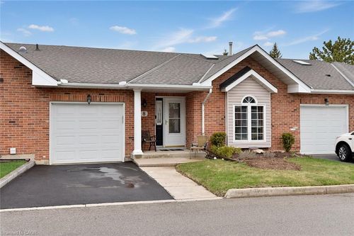 8-20 Meadowlands Blvd, Ancaster, ON, L9K1J5 | Card Image