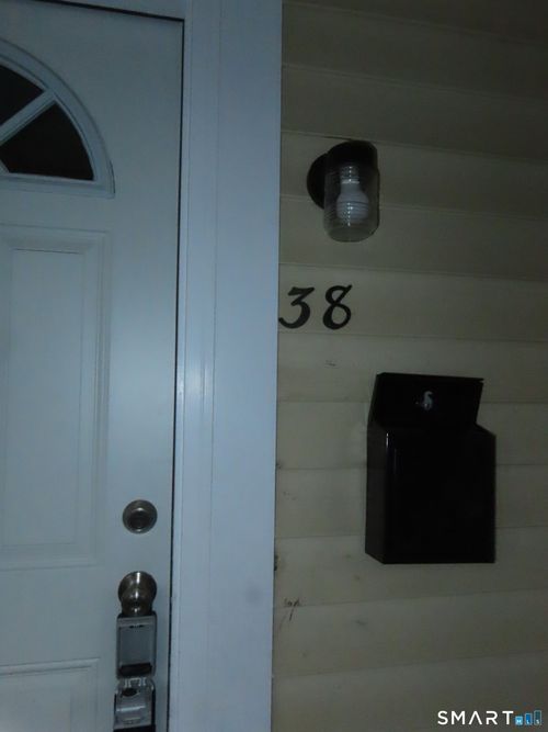 38 Winter St, Ansonia, CT, 06401-3053 | Card Image
