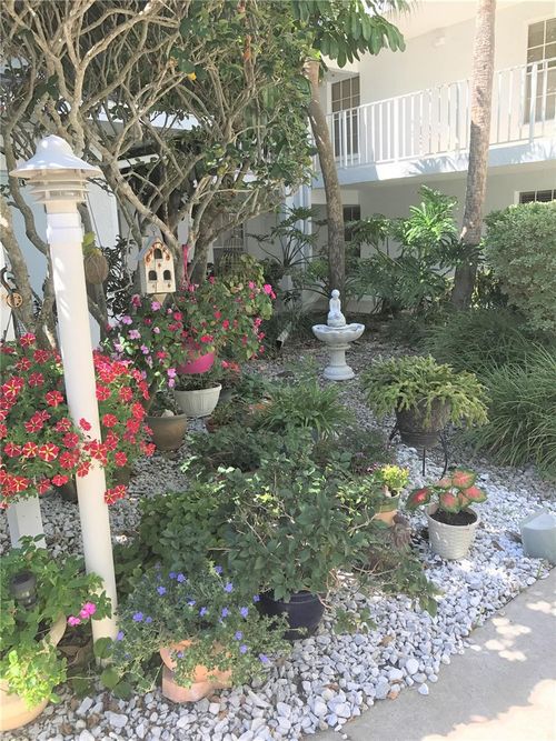a101-6304 Pointe West Blvd, BRADENTON, FL, 34209-5514 | Card Image