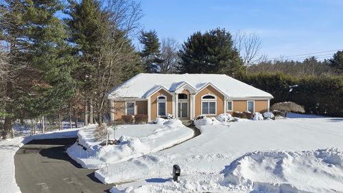25 Winding Brook Ln, East Longmeadow, MA, 01028-1478 | Card Image