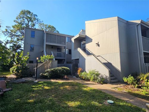 137 Woodland Pl, OSPREY, FL, 34229-9597 | Card Image