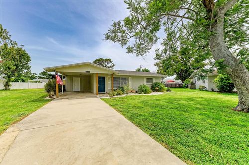 237 Saxon Cir, VENICE, FL, 34293-4199 | Card Image