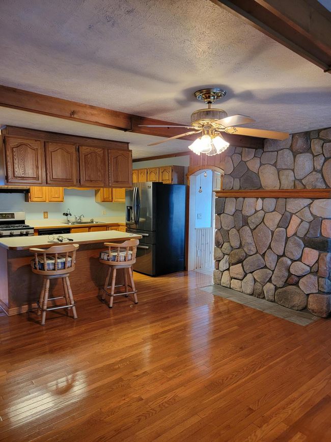 20119 Merritt Ave, House other with 3 bedrooms, 2 bathrooms and null parking in Chippewa Lake MI | Image 17