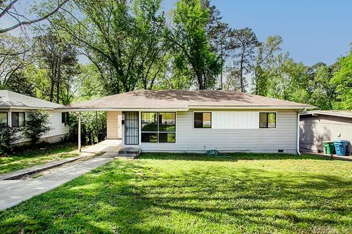 61 S Meadowcliff Dr, Little Rock, AR, 72209-2034 | Card Image