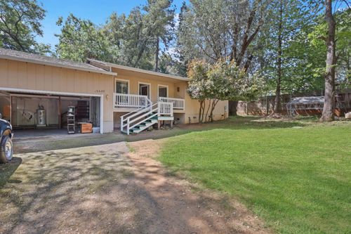 19688 Murphy Rd, Pine Grove, CA, 95665-9771 | Card Image