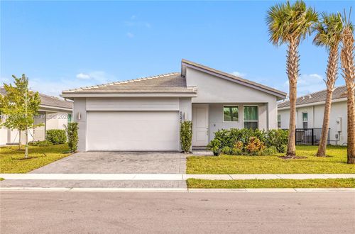 4242 Rosa Dr, Deerfield Beach, FL, 33064-2073 | Card Image
