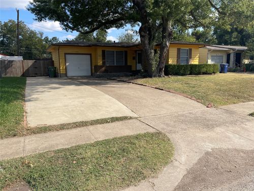 1512 Hilltop Dr, Garland, TX, 75042-8411 | Card Image
