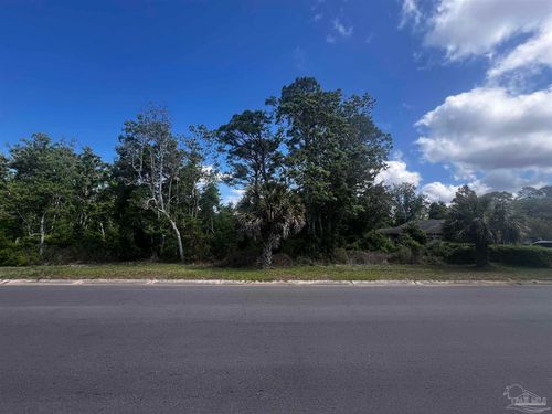 5100 Choctaw Ave, Pensacola, FL, 32507-8711 | Card Image