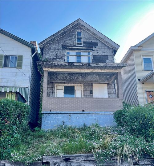 511 Stokes Ave, Braddock, PA, 15104-2248 | Card Image