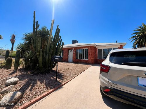 6534 E Broadway Blvd, Tucson, AZ, 85710-3506 | Card Image